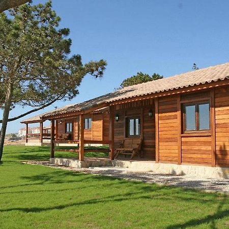 Отель Ericeira Camping & Bungalows Экстерьер фото